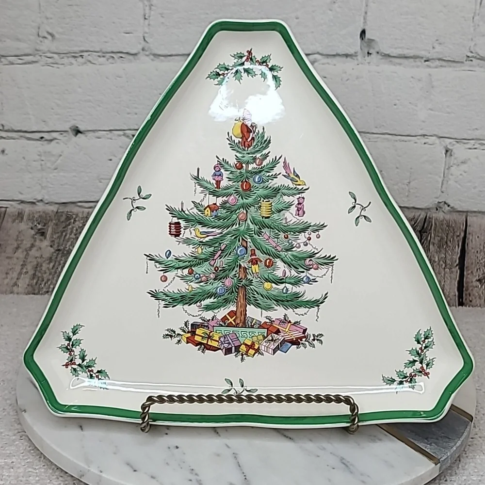 Spode Christmas Tree Classic Vintage Collectible Ceramic Triangular Serving Dish